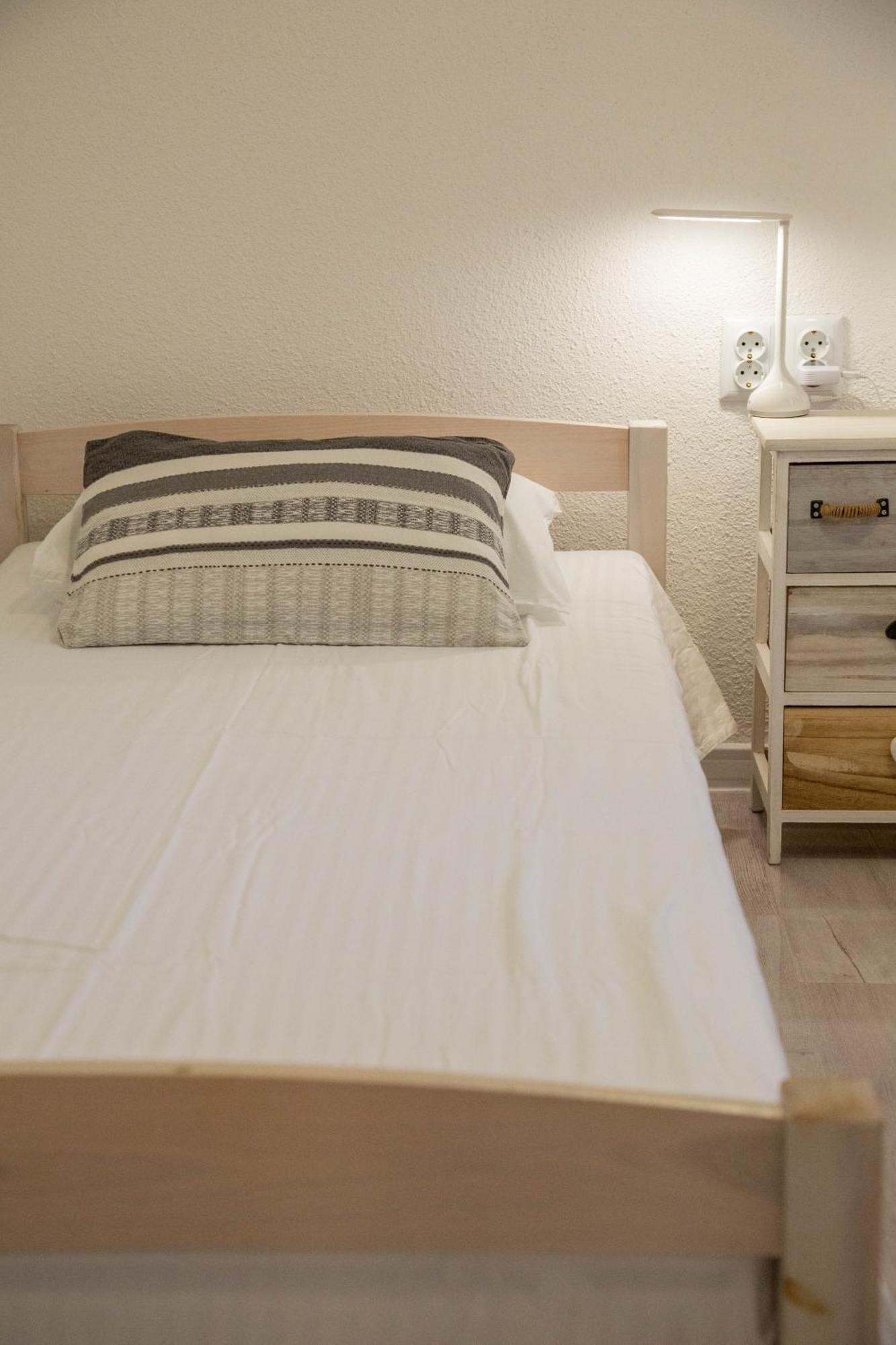 Apartments By The Sea Milna, Vis - 8895 Rukavac  Rum bild